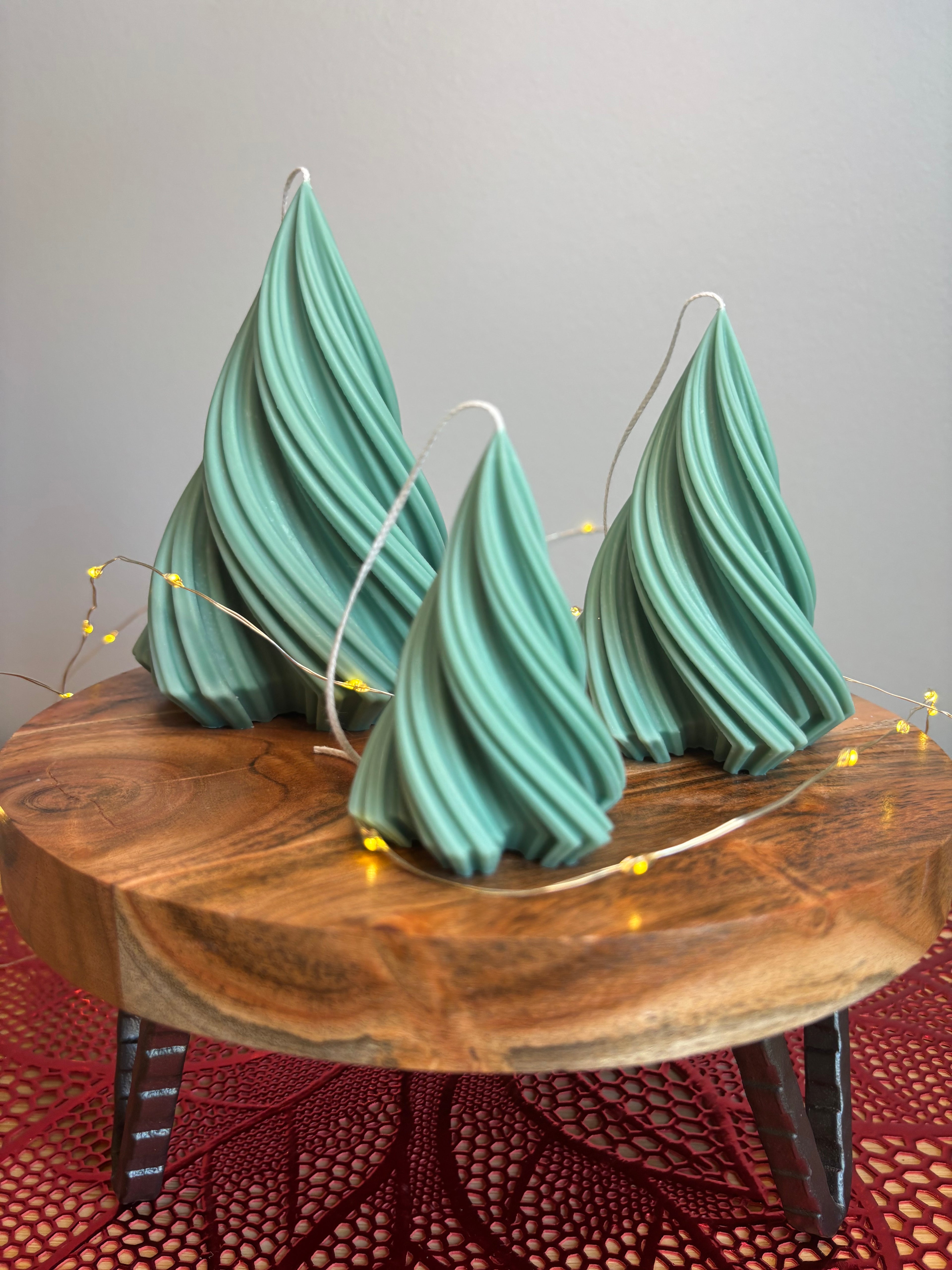 Swirl Christmas Tree